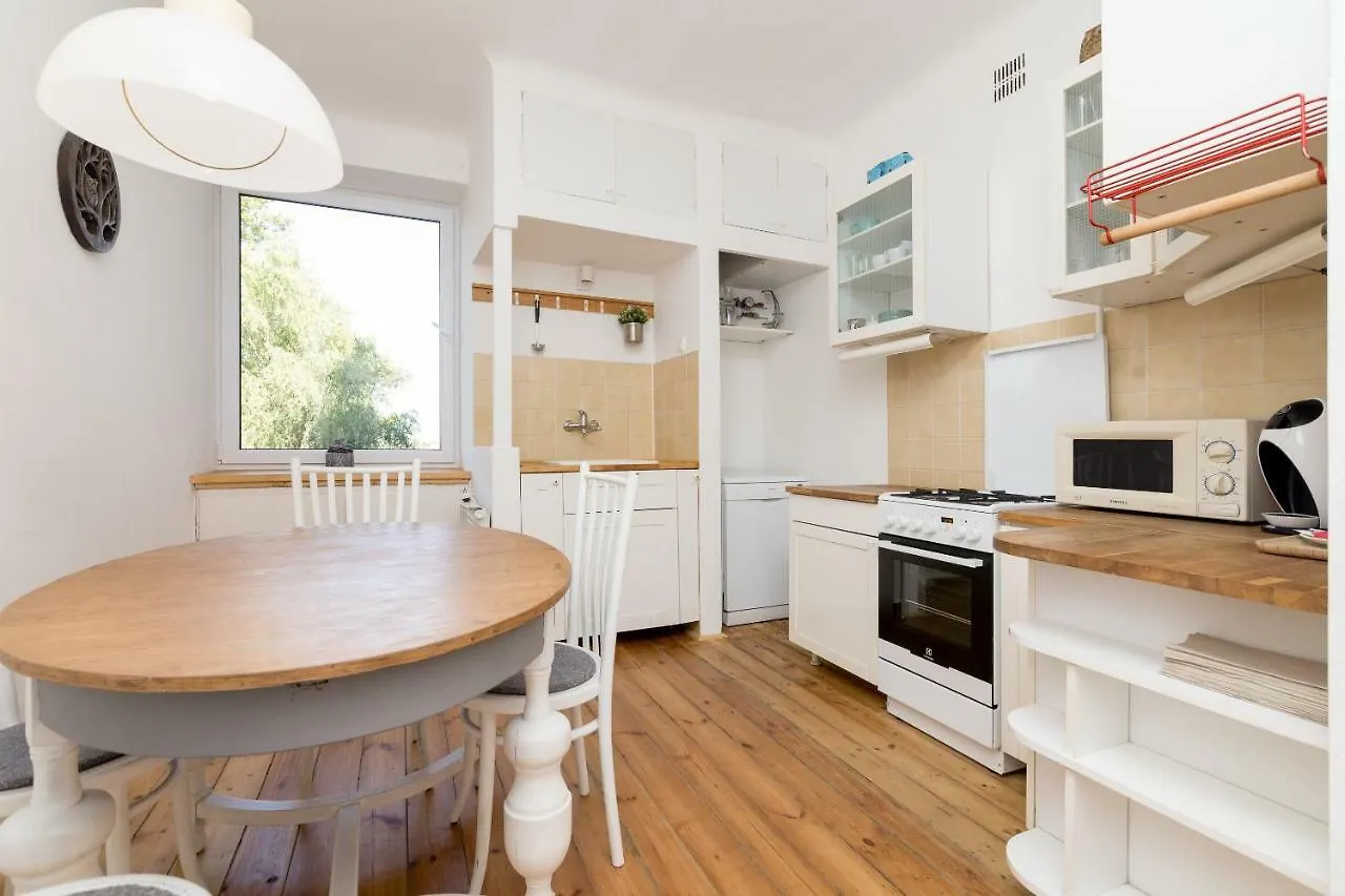 Royal Route Apartment For 10 People Warsaw Poland