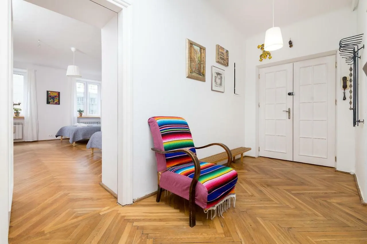 Royal Route Apartment For 10 People Warsaw
