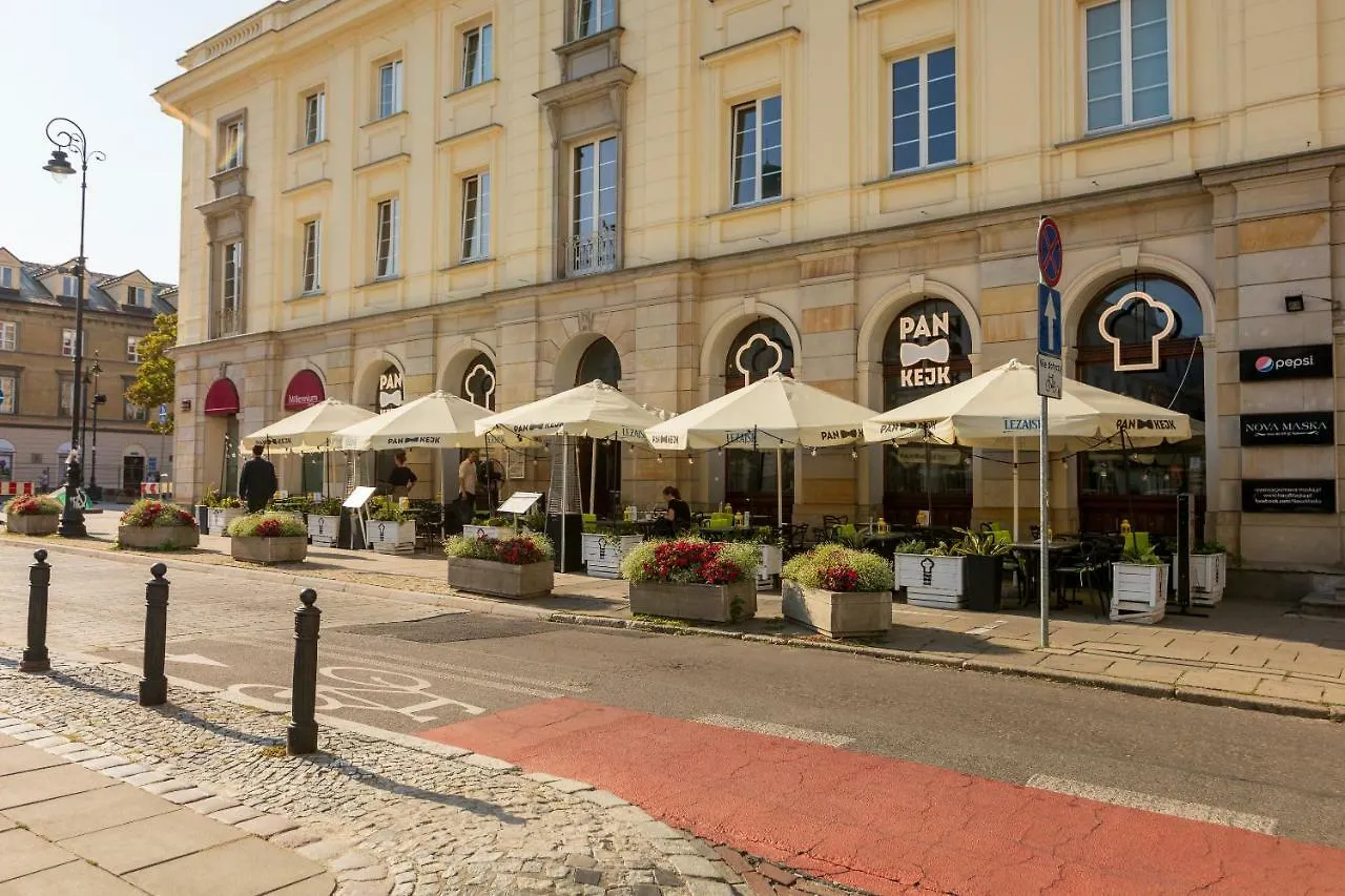 Royal Route Apartment For 10 People Warsaw